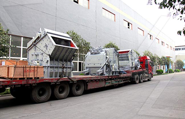 反擊破發貨現場