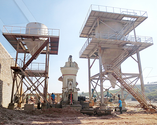 立式磨粉機(jī)生產(chǎn)線現(xiàn)場(chǎng)