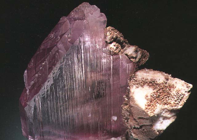 “工業味精”鋰輝石