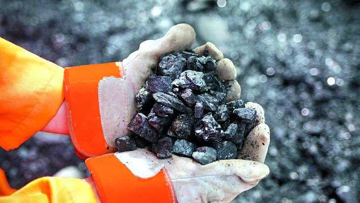 加工現場鐵礦石展示