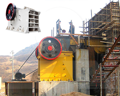 PE鄂式破碎機破碎現場